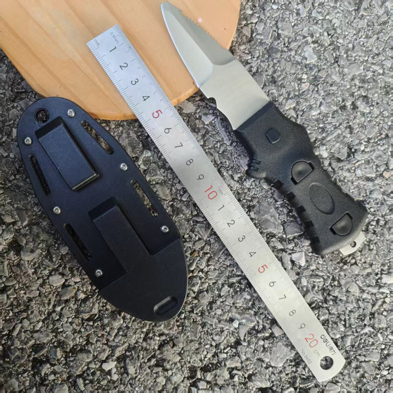 Coltello da salvataggio in acq - Dive Knife Titanium recensione e prezzo